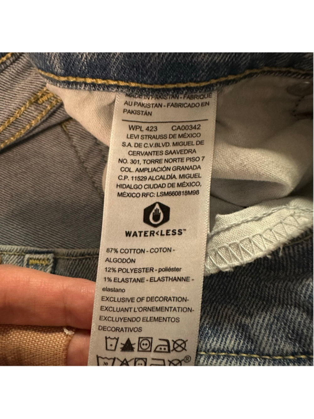 DENIZEN from Levi's Blue '90s Loose Straight Jeans women’s Size 2 acid wash - Picture 5 of 11